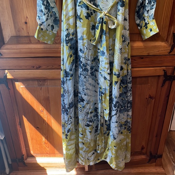 Falguni Shane Peacock Dress, Size Large - Picture 4 of 16